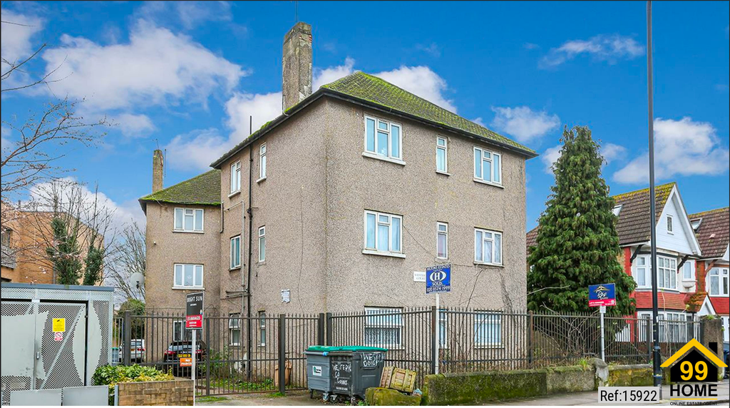 Property photo 2 of 9 Photo 1