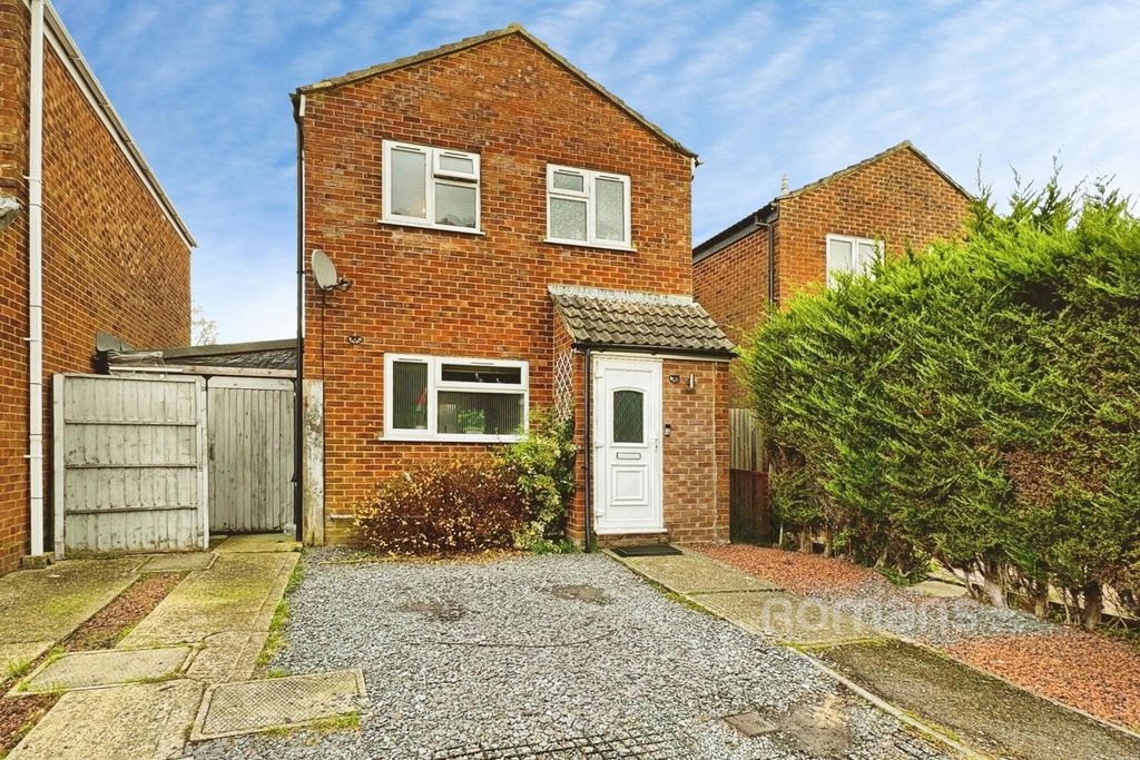 Property photo 1 of 11 Pbox-Img.Jpg