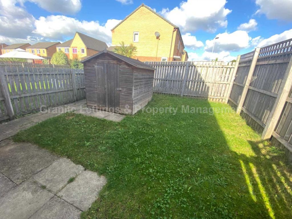 Property photo 3 of 18