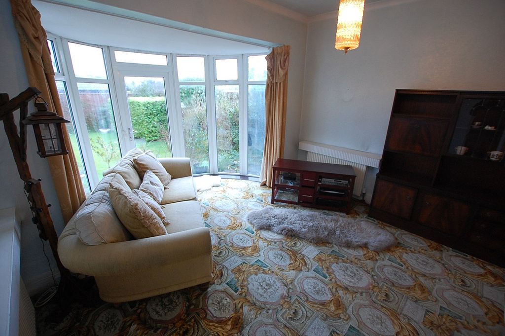 Property photo 2 of 28 Picture No. 38