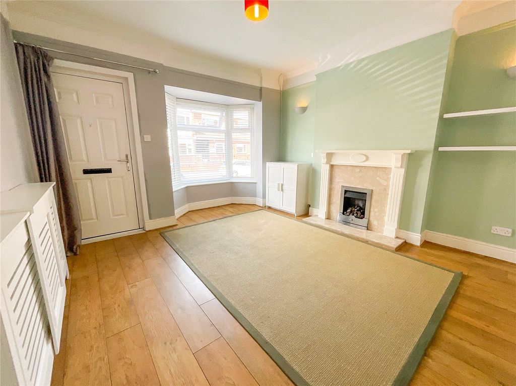 Property photo 2 of 18 Picture No. 05