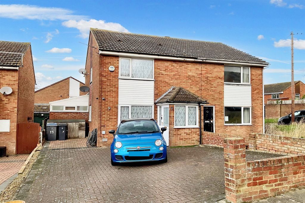 Property photo 1 of 13 (Main)