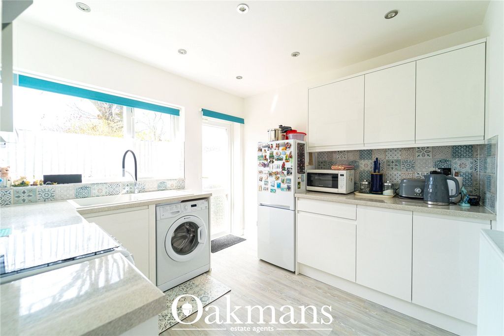 Property photo 2 of 19 Picture No. 09