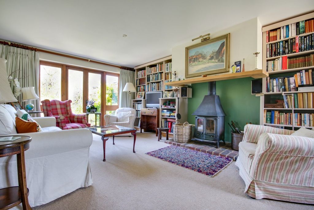 Property photo 2 of 15