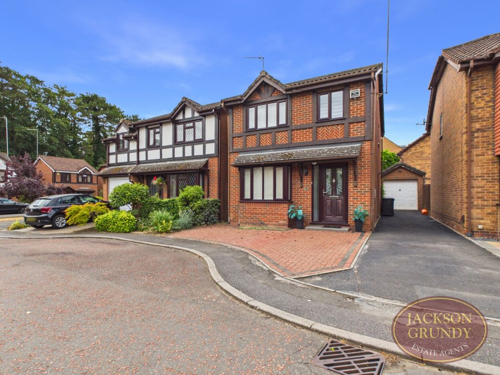 Property photo 1 of 15 Attlee Close