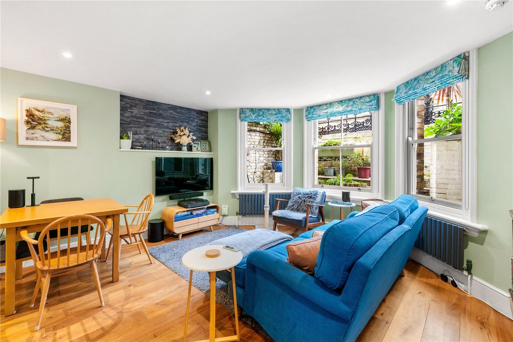 Property photo 2 of 16 Picture No. 26