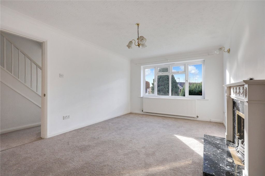 Property photo 3 of 19 Picture No. 04