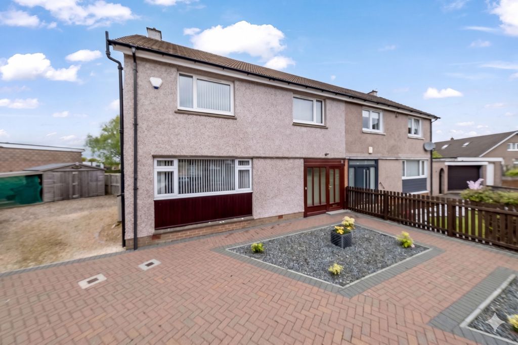 Property photo 1 of 34