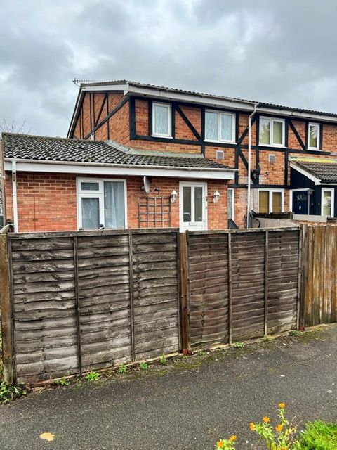 Property photo 1 of 5