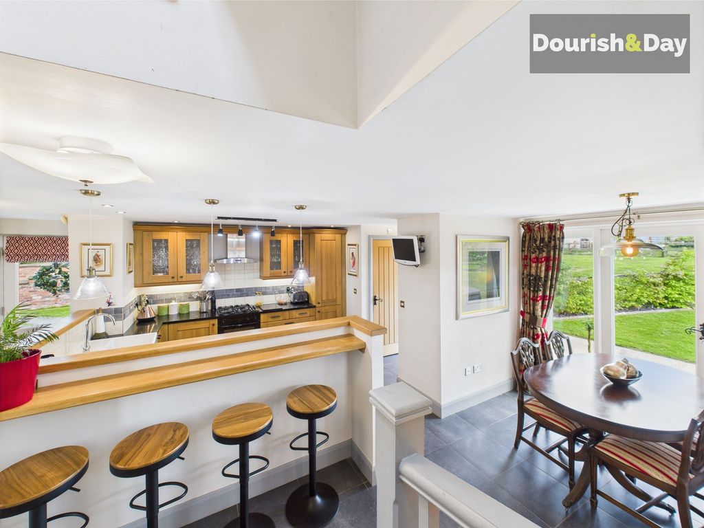 Property photo 3 of 22 Open Plan Kitchen