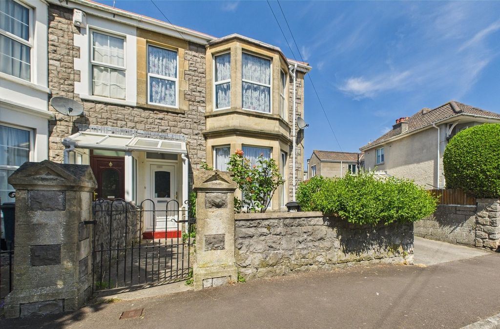 Property photo 1 of 23