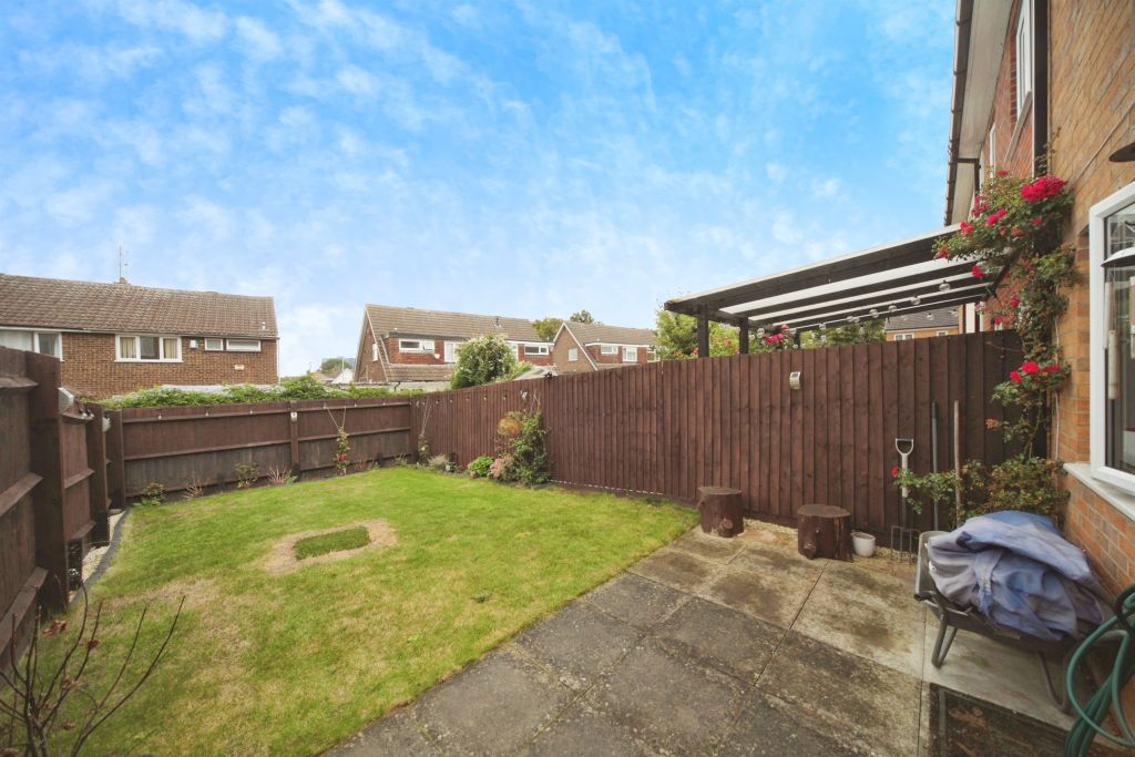 Property photo 3 of 15