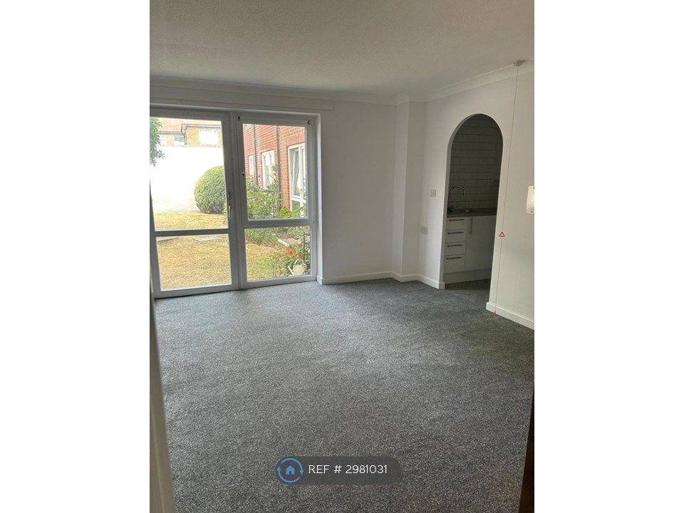 Property photo 3 of 4 Lounge/Patio Door To Garden