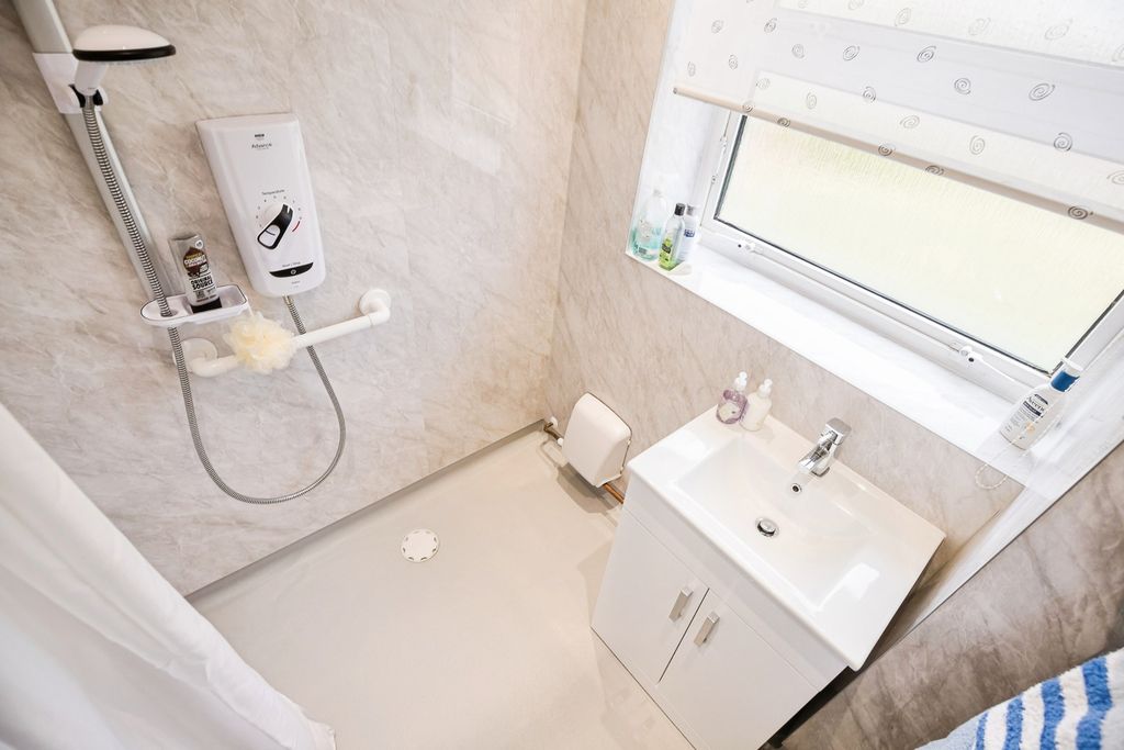 Additional image 11 of 2 bed flat for saleDerwent Crescent, Wrexham LL12