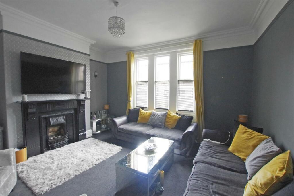 Property photo 3 of 26