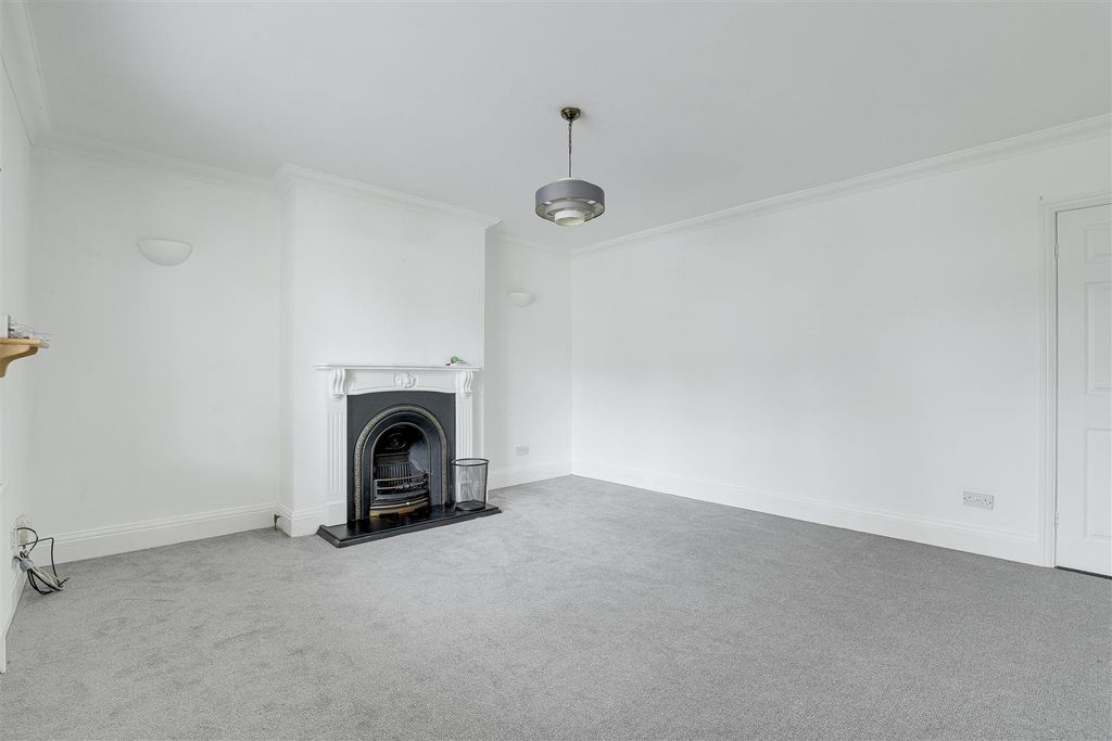 Property photo 2 of 13 01.Jpg