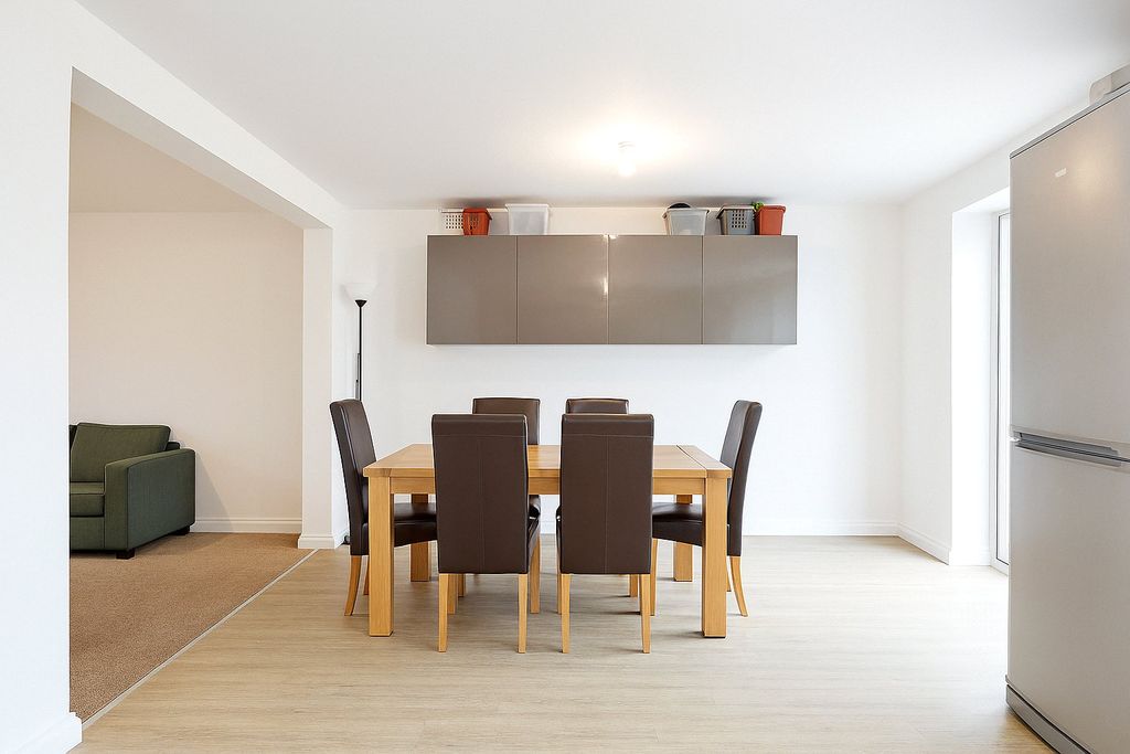 Property photo 1 of 17 Picture No. 35