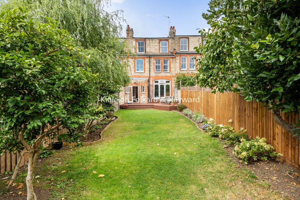 Property photo 2 of 15 Picture No. 36