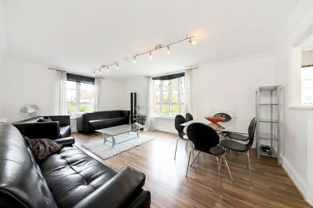 Property photo 1 of 10