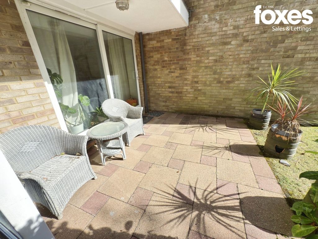 Property photo 1 of 17 5549331