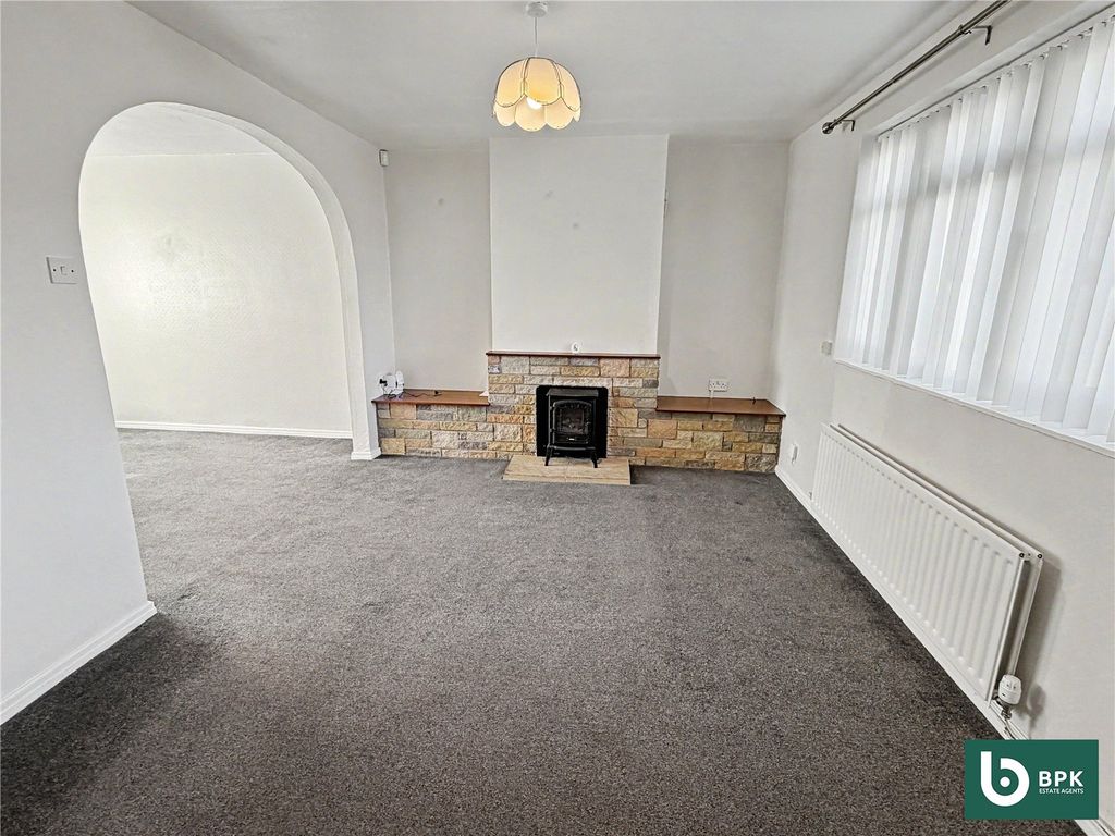 Property photo 2 of 22 Picture No. 11