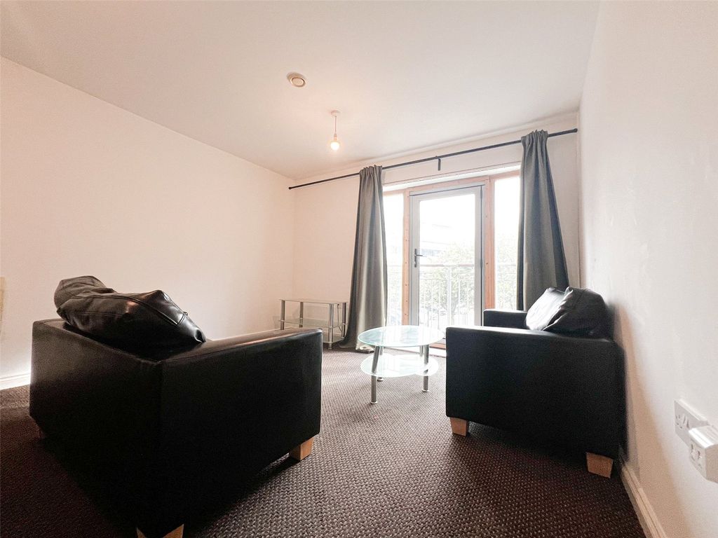 Property photo 2 of 9 Picture No. 04