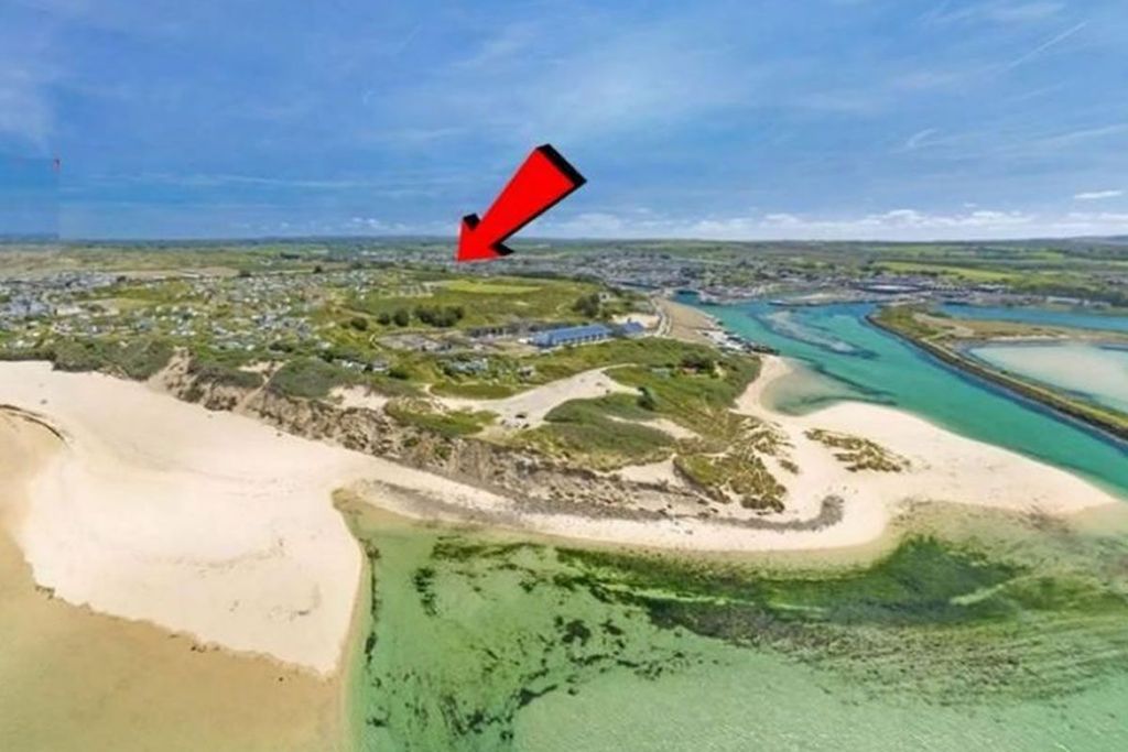 Property photo 1 of 7