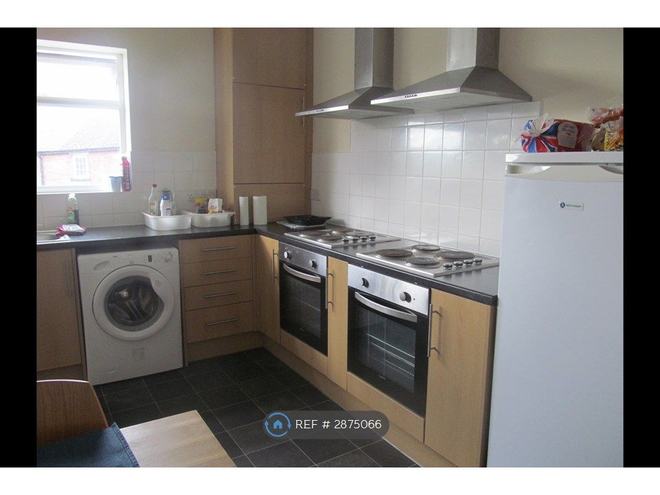 Property photo 3 of 10 Kitchen With Two Ovens/Hobs