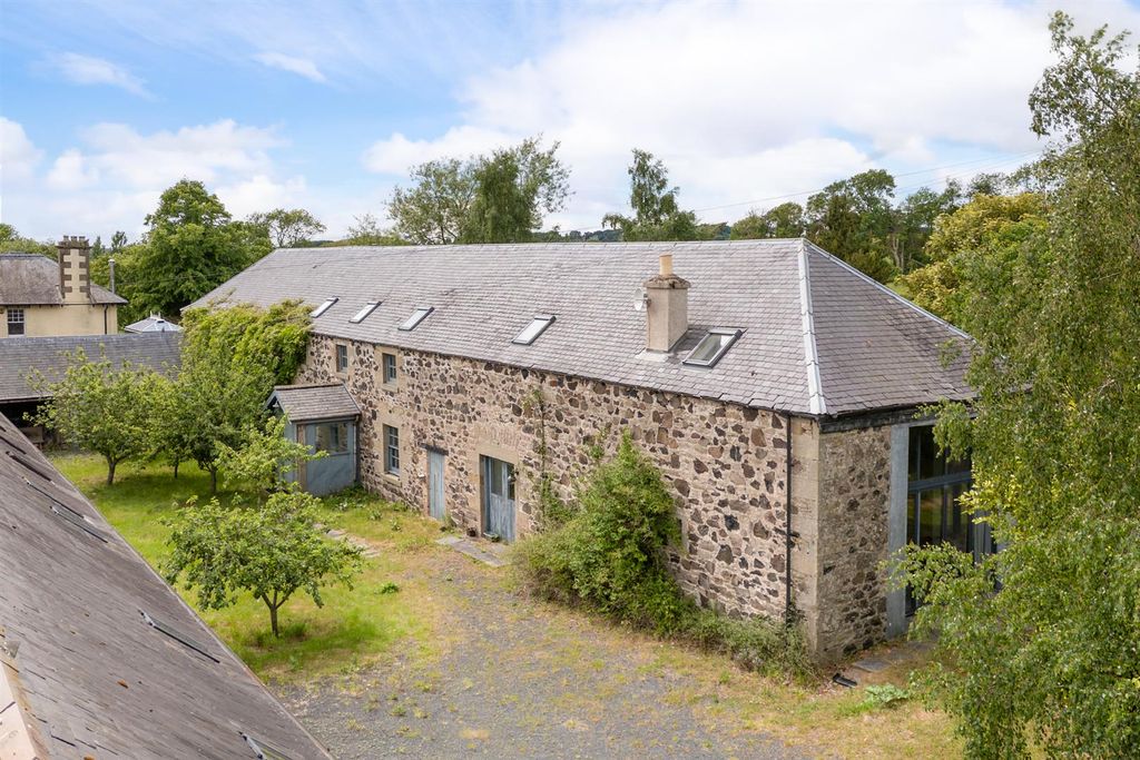 Property photo 1 of 15 Fox_Covert_Kaimflat-1.Jpg