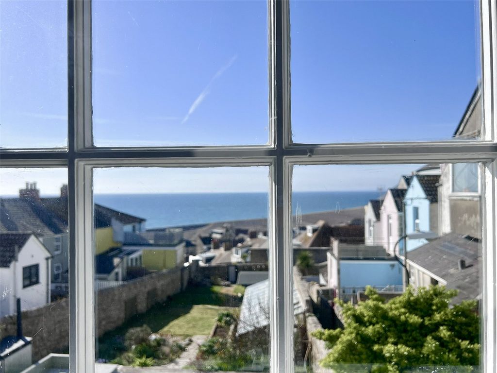 Additional image 12 of 5 bed terraced house for saleFortuneswell, Portland, Dorset DT5