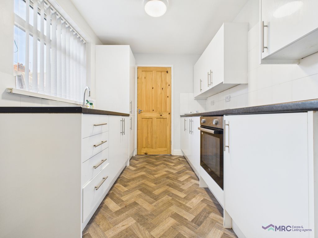 Property photo 1 of 14 Two Bedroom House To Let