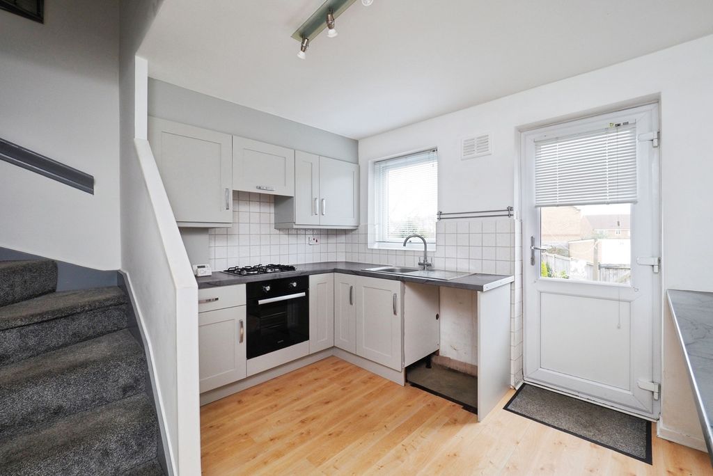 Property photo 3 of 17 Pbox-Img.Jpg