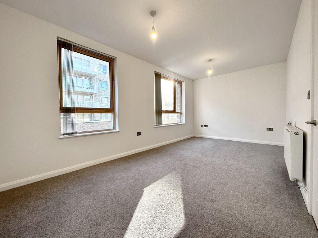 Property photo 2 of 13 Photo 4