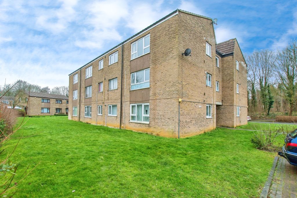 Property photo 1 of 17