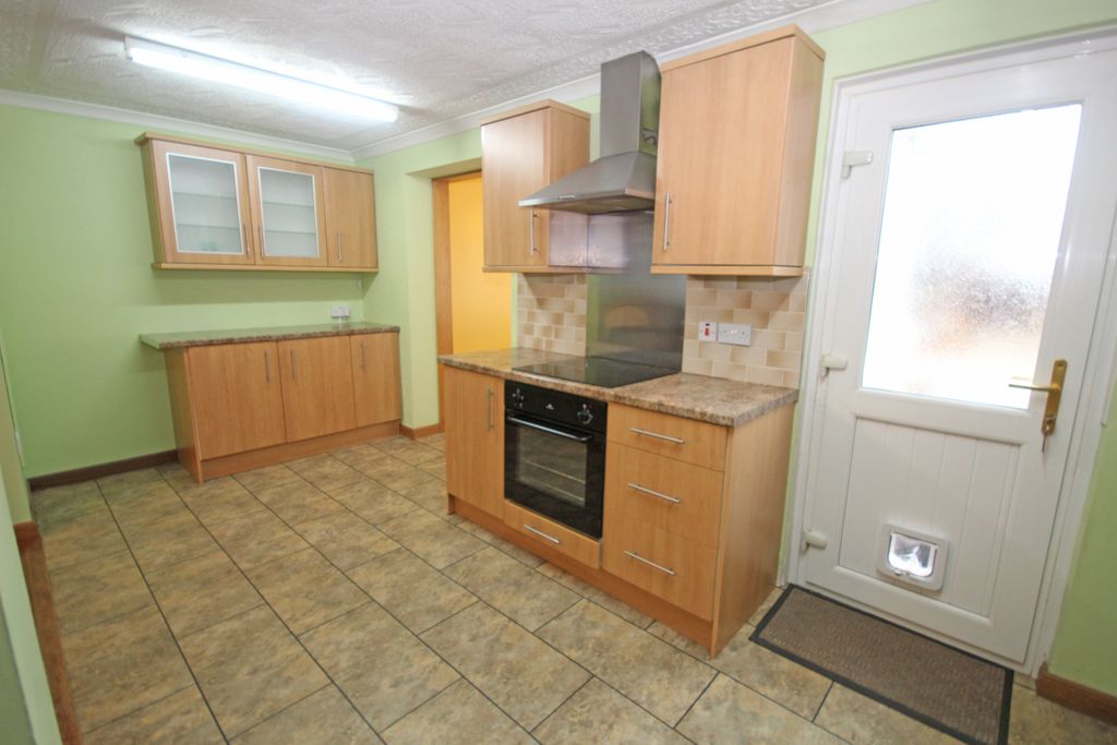 Property photo 3 of 21