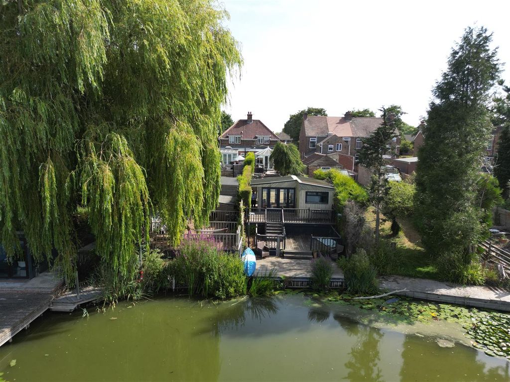 Property photo 1 of 21 Dji_0227.Jpg