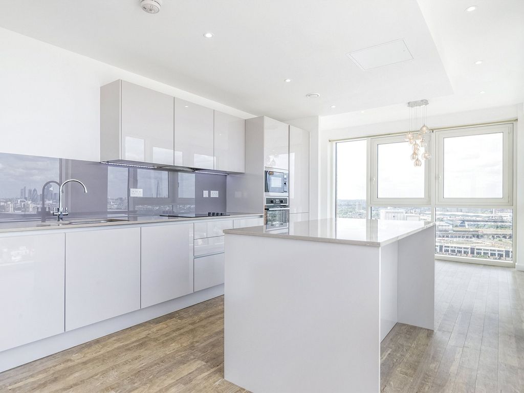 Property photo 1 of 15 Marine Wahrf Se8