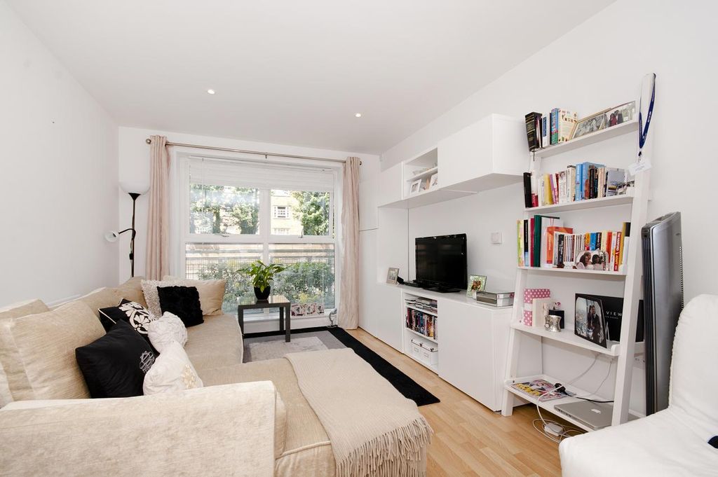 Property photo 2 of 7