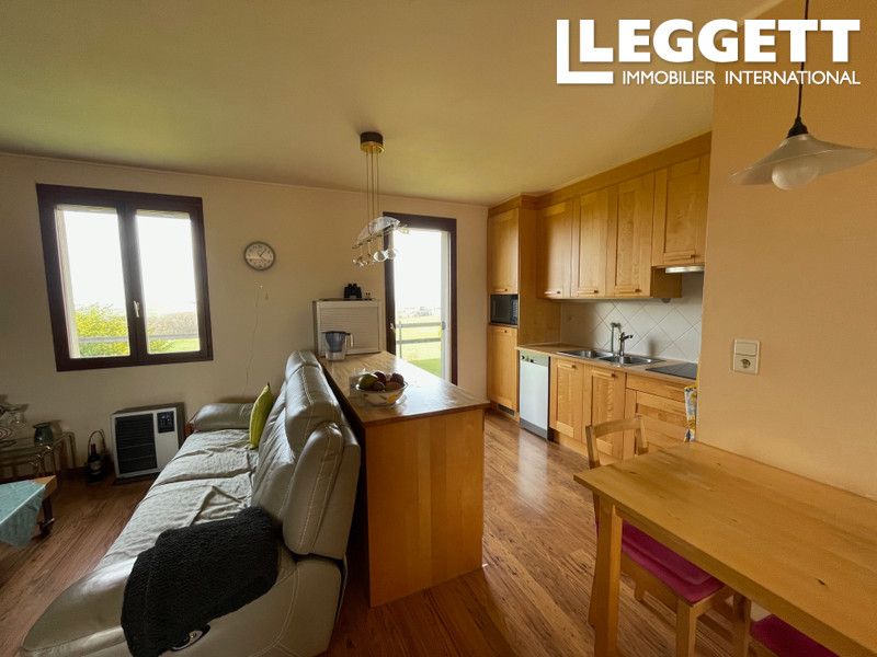 Property photo 2 of 10