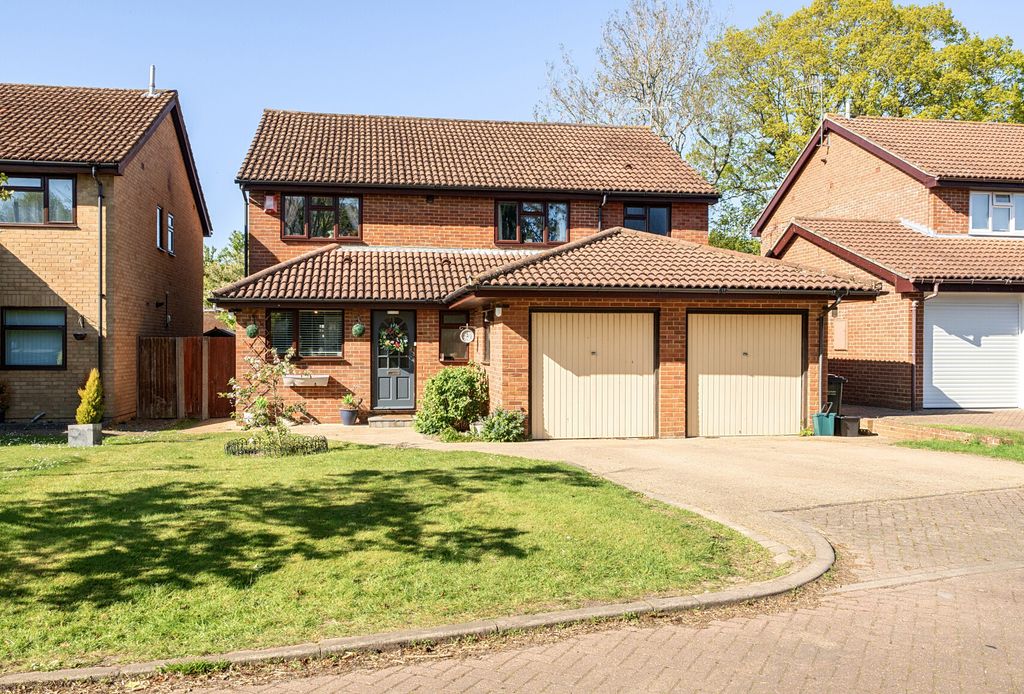 Property photo 1 of 23 1434247-1-69Ea3B7...