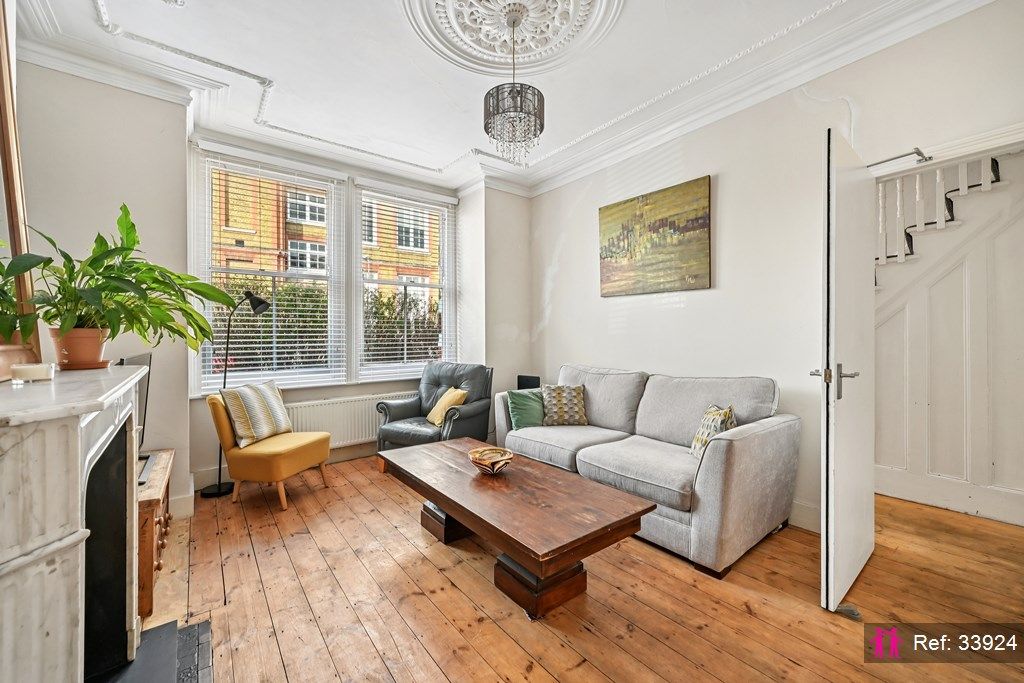 Property photo 3 of 11