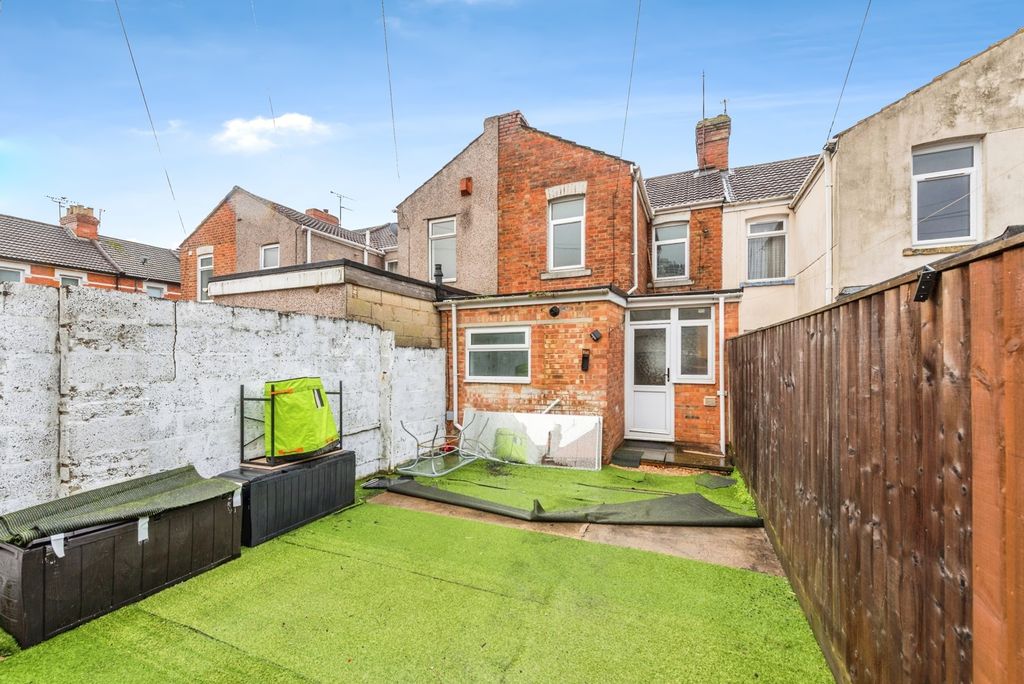 Property photo 2 of 15 Pbox-Img.Jpg