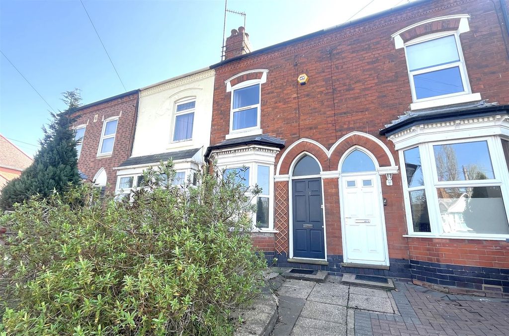 Property photo 1 of 17 Approach