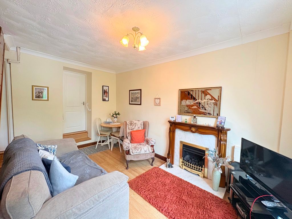Property photo 3 of 22