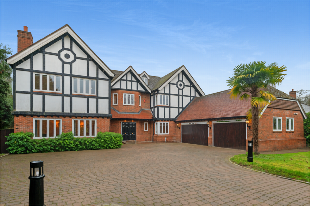 Property photo 1 of 46 Highmoor
