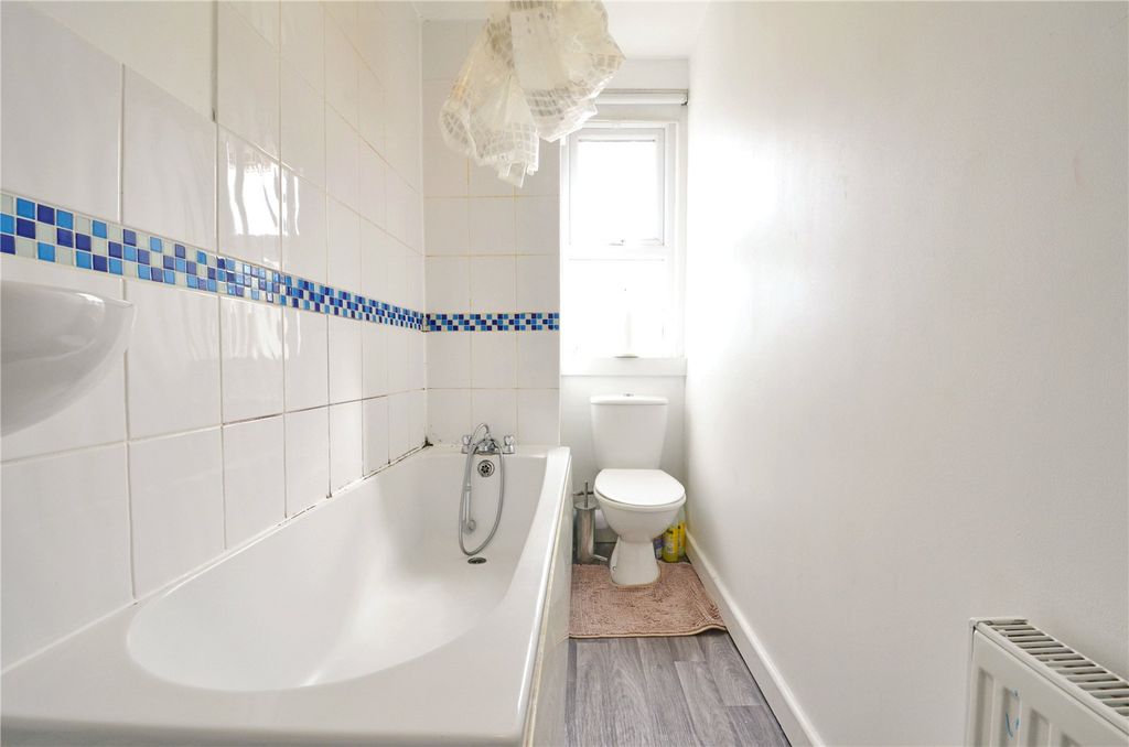 Property photo 2 of 6 Picture No. 02