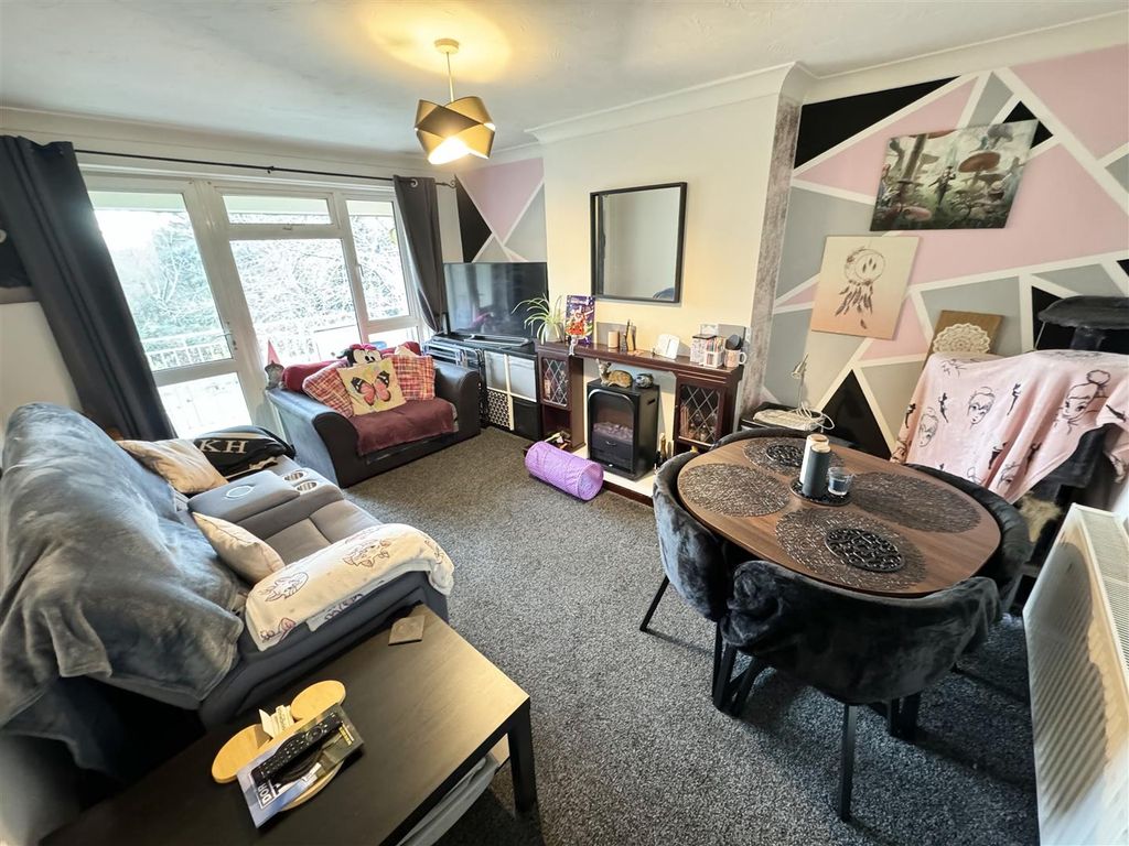 Property photo 2 of 8 Img_5175.Jpg