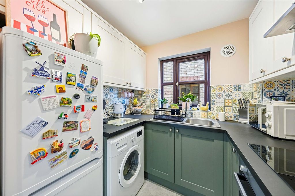 Property photo 2 of 16 Photos-4.Jpg