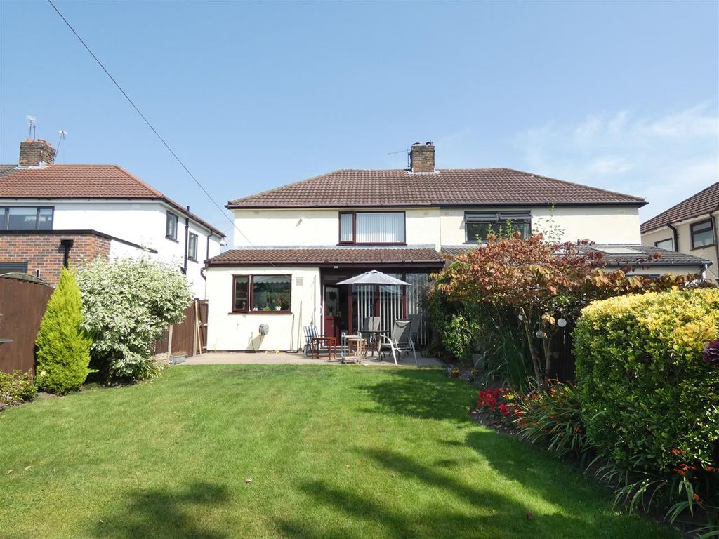 Property photo 2 of 19