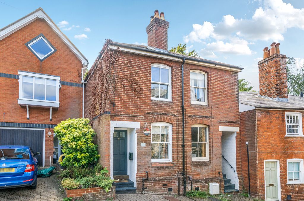 Property photo 1 of 14 1333327-1-688c816...